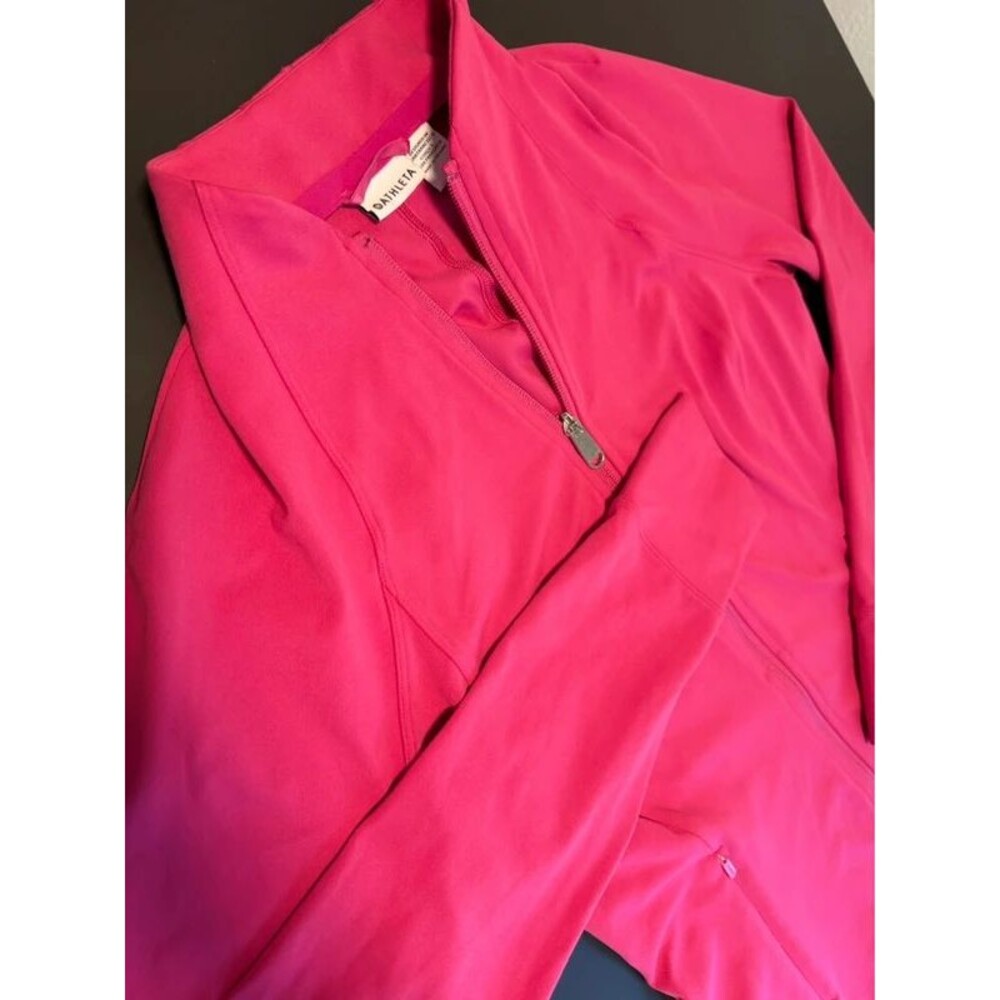 Athleta Medium Pink Full Zip Jacket Thumbholes Stretch Athletic Running Yoga
